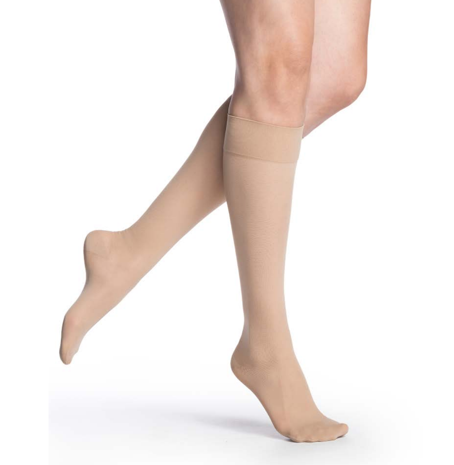 Sigvaris Medium Sheer - Knee High Compression Socks 20-30 mmHg (Women)